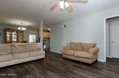 615 Spencer Farlow Unit 12-6