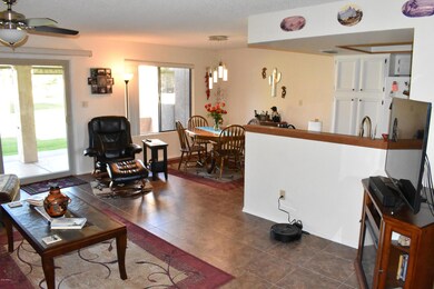 Living/Kitchen/ Dining