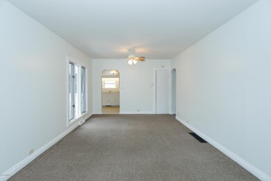 519 S Fair-105