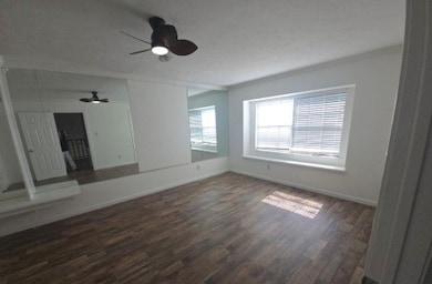 15706 Schumann Ln, Houston, TX 77083 - photo 7