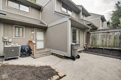 4253 Foxglove Trace, Indianapolis, IN 46237 - photo 2