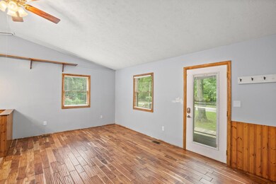 9208 N Wilhelm Rd, La Porte, IN 46350 - photo 3