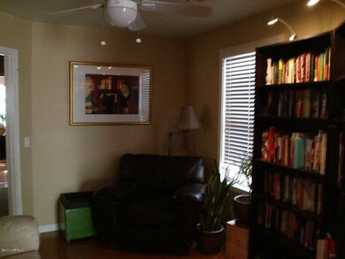 den/office