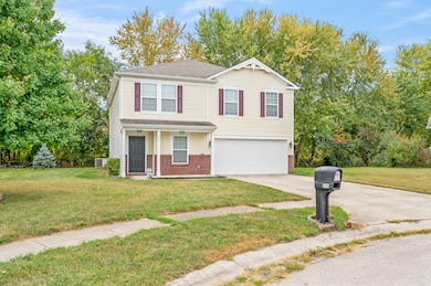 1745 Pinion Ct, Columbus, IN 47201 - photo 2