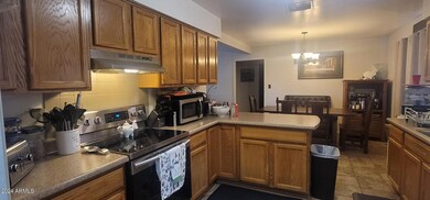 2720 12th kitchen electric stove