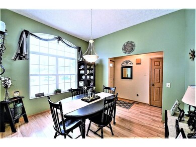* I LOVE That This Is the 1st Room You See With 10
