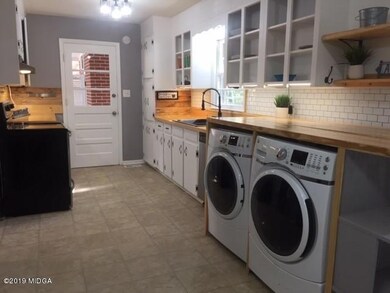 4252 Laura Ann Place - iP - K2