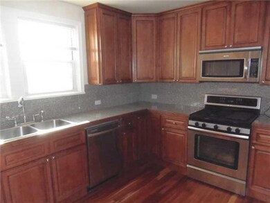 Kitchen. All stainless steel appliances
