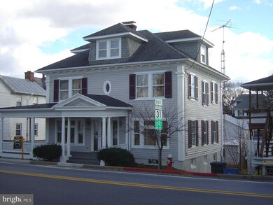 305 Main St, New Windsor, MD 21776 - photo 2