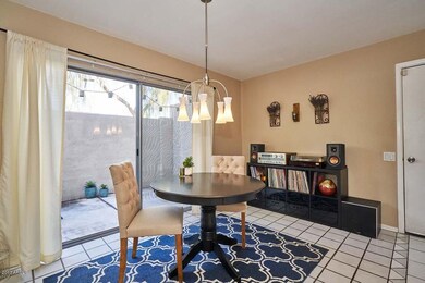 Dining Area2