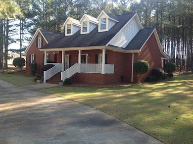 121 Hidden Lakes Dr, Gray, GA 31032 - photo 2