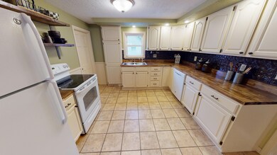 24-Richardson-Ave-Auburn-ME-04210-063020