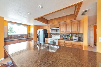New kitchen