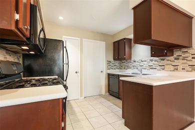 1407 W Braker Ln unit B, Austin, TX 78758 - photo 5