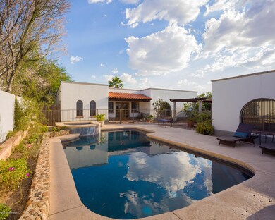 Relaxing Backyard Oasis