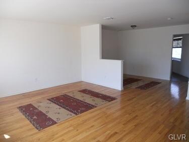 1751 Schoenersville Rd, Bethlehem, PA 18018 - photo 2