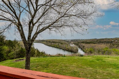 129HillmanDrBranson-7