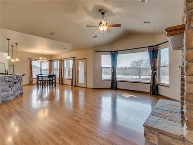 9601 Fendrych Dr, Oklahoma City, OK 73165 - photo 7