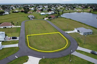 17471 Vellum Cir, Punta Gorda, FL 33955 - photo 4