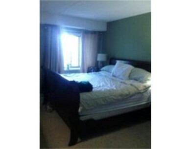 111 Devir St unit 303, Malden, MA 02148 - photo 3