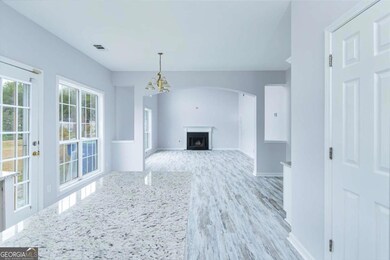 7513 Cole Ln, Atlanta, GA 30349 - photo 4