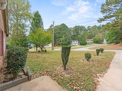 5947 Rock Rd, Union City, GA 30291 - photo 7