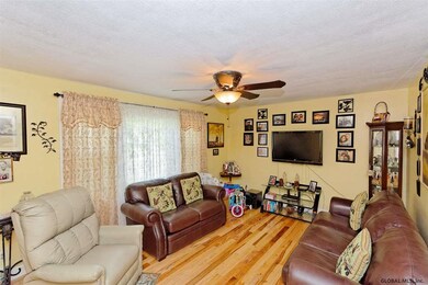 1293 Bradford St, Schenectady, NY 12306 - photo 6