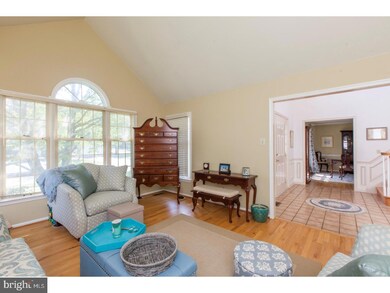 471 S Apple Tree Ln, Lafayette Hill, PA 19444 - photo 7