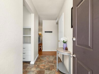 1160 Cypress Ln 4