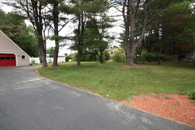 10 Pilgrim Ln, Saco, ME 04072 - photo 3