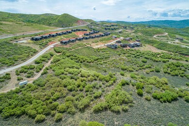 E Longview Drive-0011