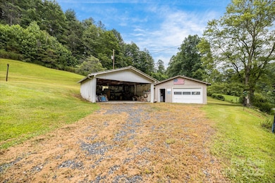 582 Lewis Branch Rd, Marshall, NC 28753 - photo 3