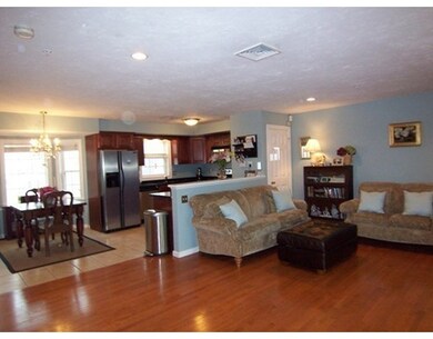 10 Ricciuti Dr unit 3, Quincy, MA 02169 - photo 7