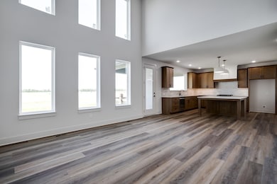 110 S Wellcrest Ct, Goddard, KS 67052 - photo 2