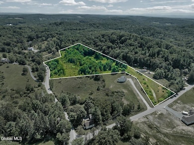 37 Mammoth Spring Rd, Wynantskill, NY 12198 - photo 2