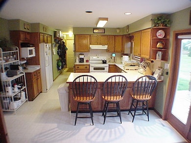 4804 Rome Corners Rd, Brooklyn, WI 53521 - photo 7