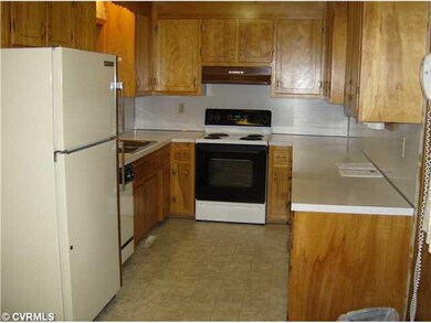 Kitchen - Kitchen with stove, hood, dishwasher, disposal and refrigerator