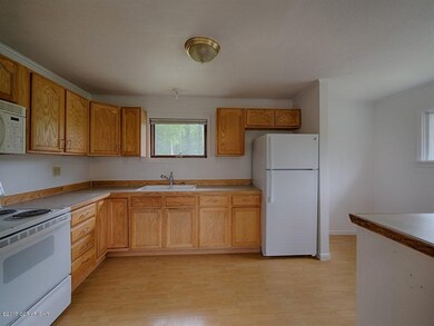 006_Kitchen