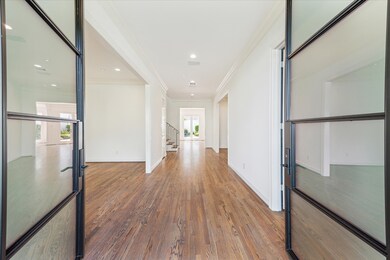 2141 Looscan Ln, Houston, TX 77019 - photo 4