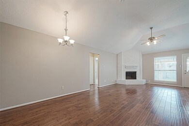 1507 Regency Ct, Friendswood, TX 77546 - photo 7