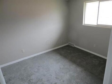 429 Barnett Rd, Columbus, OH 43213 - photo 5