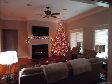 301 Macon Dr, Statesville, NC 28625 - photo 6