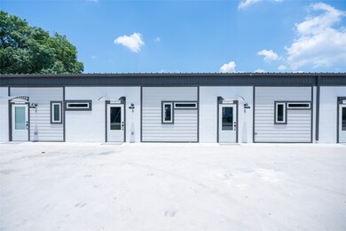 2612 Castle St unit E, Waller, TX 77484 - photo 2