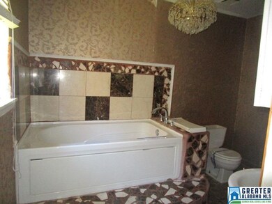 2641 6th St NE, Center Point, AL 35215 - photo 2