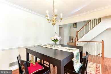 6826 Mclean Province Cir, Falls Church, VA 22043 - photo 6