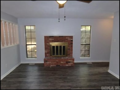 8 Woodlore Cir, Little Rock, AR 72211 - photo 4