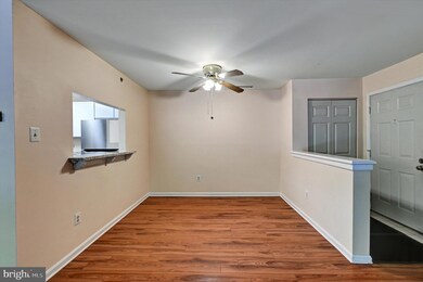 2 Rainflower Path unit 201, Sparks Glencoe, MD 21152 - photo 6