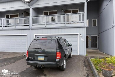 03-Front Exterior_IMG_9631_SSW