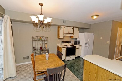 52 Deer Run Dr, Ballston Spa, NY 12020 - photo 6