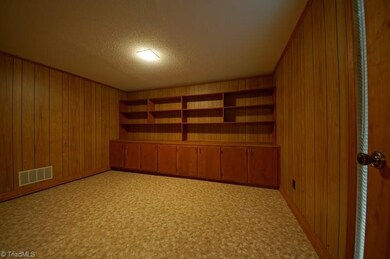 1617 Timberlane, Asheboro, NC 27205 - photo 4